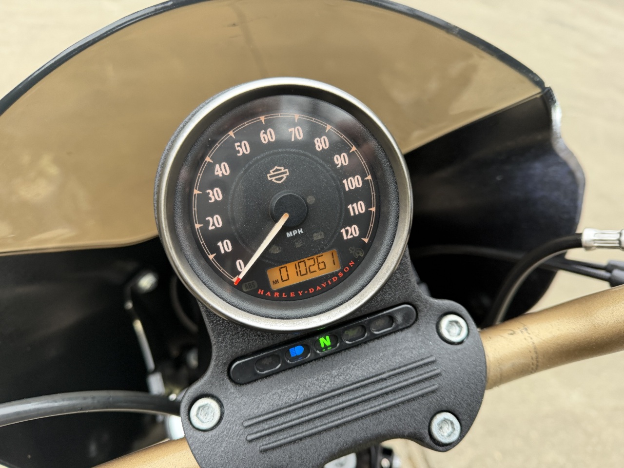 2016 Harley-Davidson Iron 883